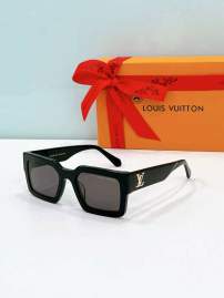 Picture of Louis Vuitton Sunglasses _SKUfw76147972fw